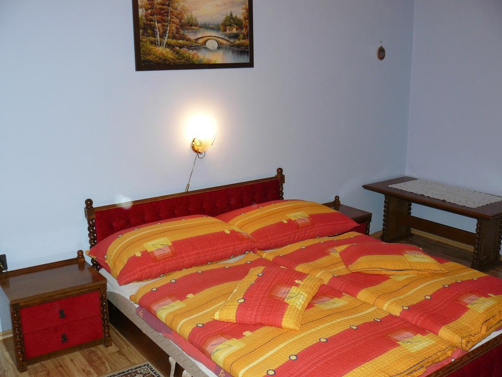 זלקרוס Zsuzsi Apartman מראה חיצוני תמונה