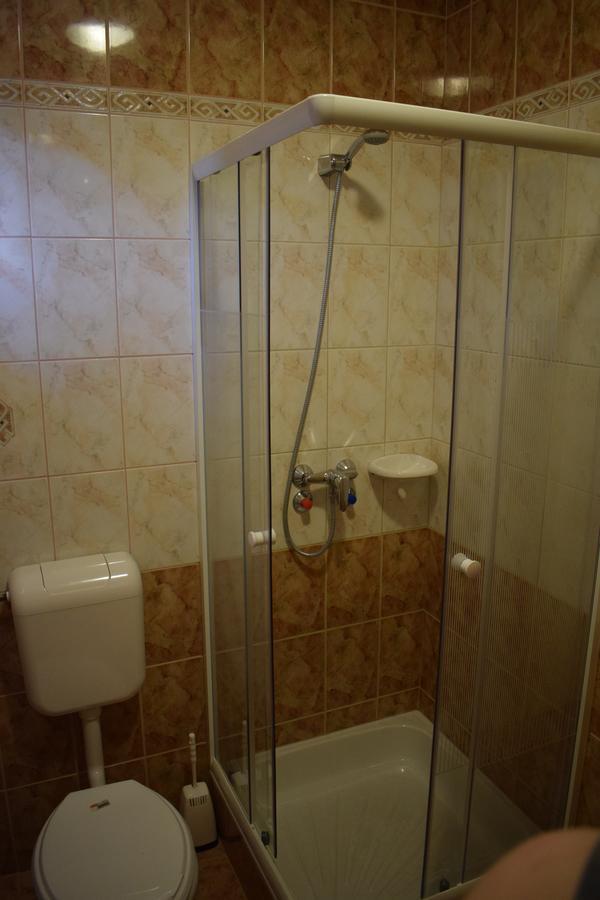 זלקרוס Zsuzsi Apartman מראה חיצוני תמונה